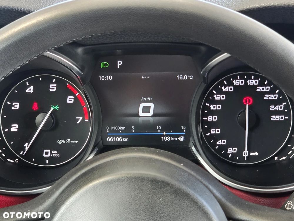 Alfa Romeo Stelvio 2.0 Turbo B-Tech Edition Q4 - 15