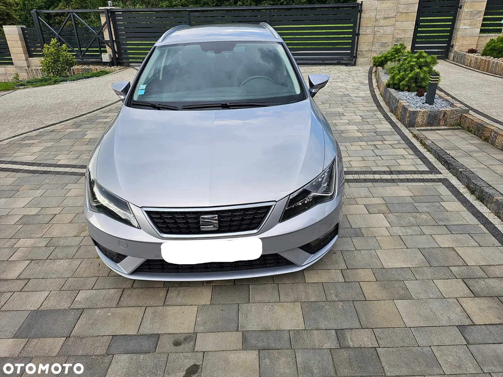 Seat Leon 1.6 TDI DSG Xcellence - 9