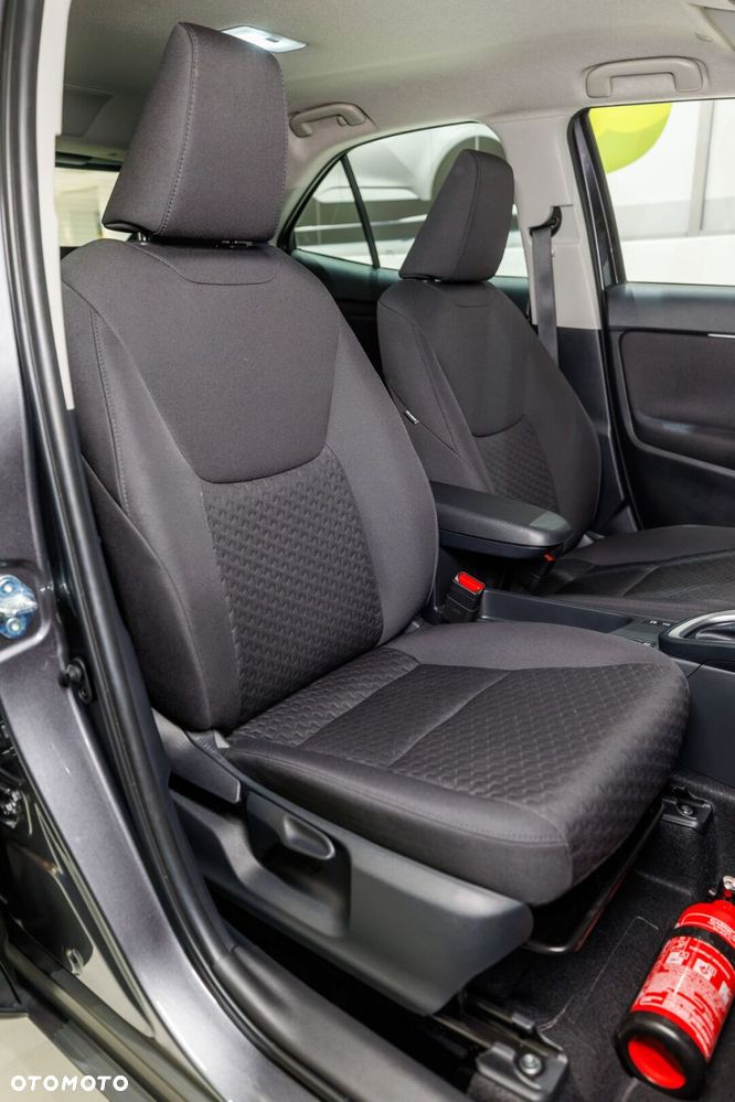 Toyota Yaris Cross - 17