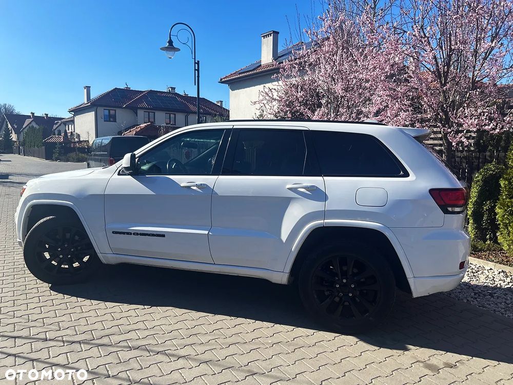 Jeep Grand Cherokee - 5