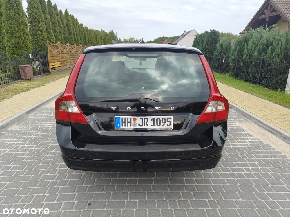 Volvo V70 2.0D Momentum - 14
