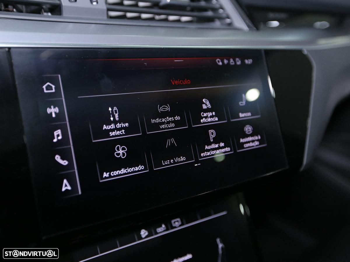 Audi e-tron 50 quattro S line - 23