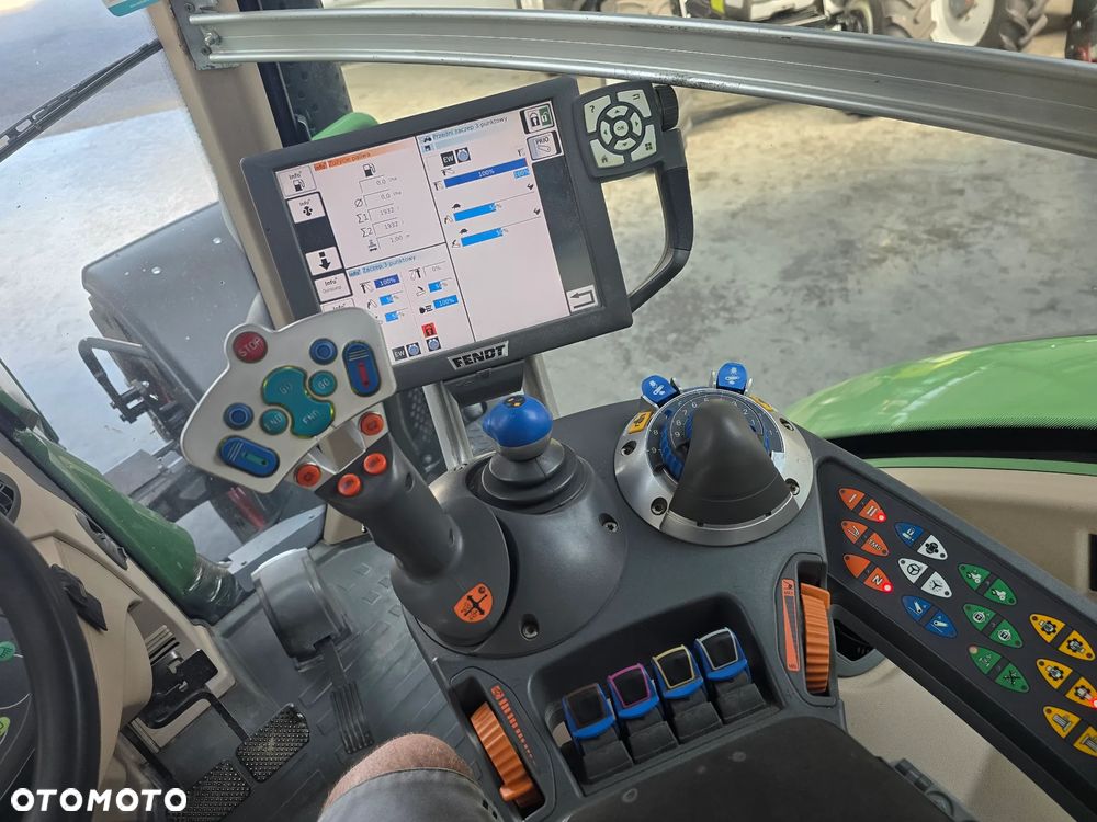 Fendt 828 S4 - 6