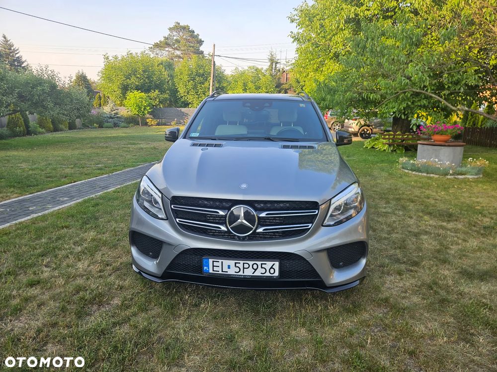 Mercedes-Benz GLE - 2