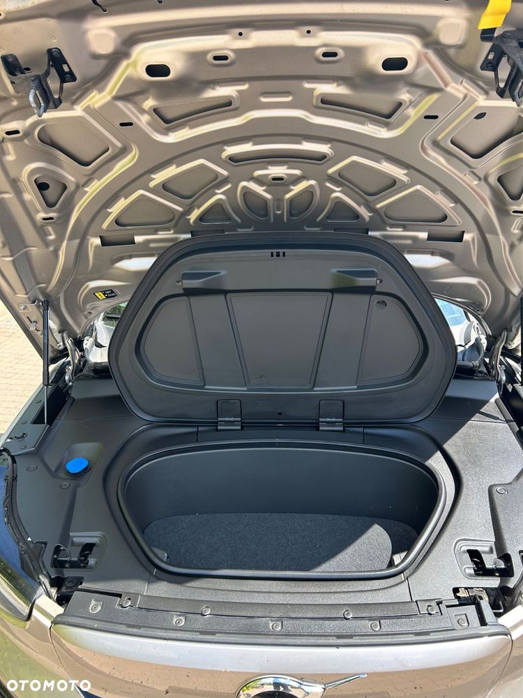 Volvo XC 40 Recharge Plus - 6
