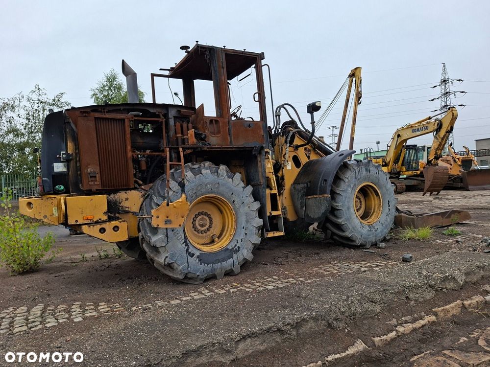 Caterpillar 930H 4X4 - 4