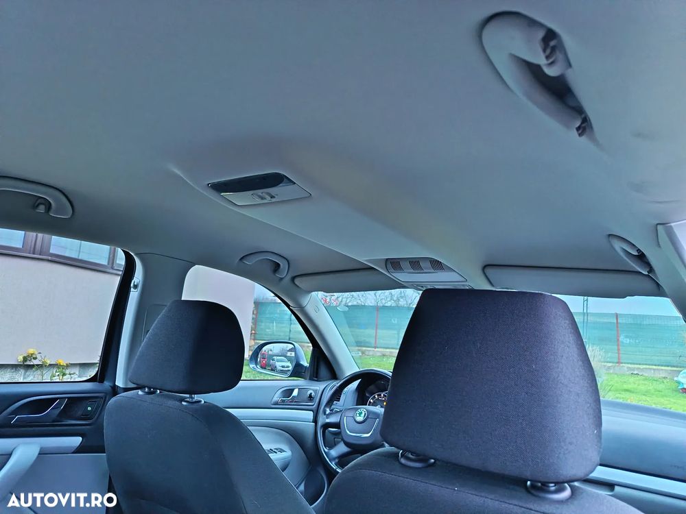 Skoda Octavia 1.4 TSI IMPULS EDITION - 11