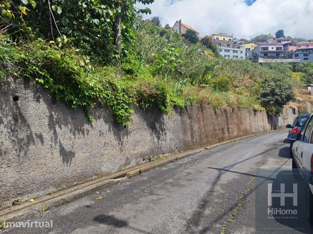 Terreno rústico com possibilidade de construir - 1450 m2 no Funchal - Grande imagem: 4/16