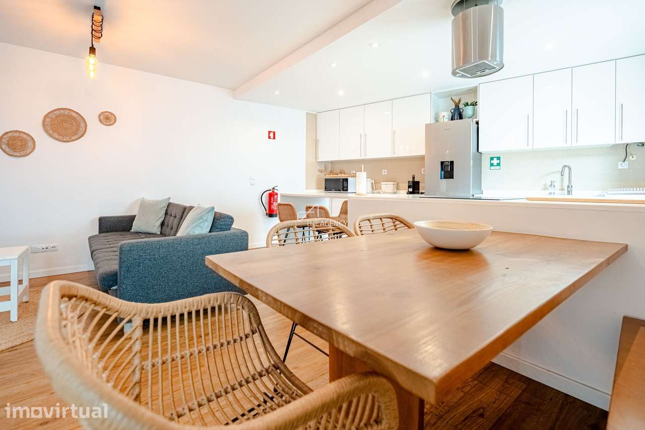 Andar de Moradia T1+1 em Cascais com Jacuzzi e Licença AL em Cascais - Grande imagem: 5/52