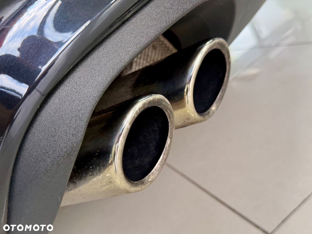 Audi A4 Avant 2.0 TDI Limited Edition - 6
