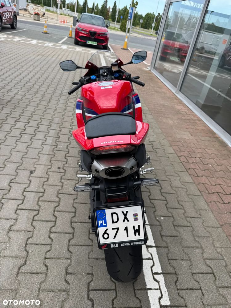 Honda CBR - 6