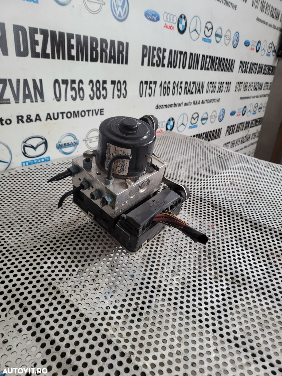 Modul Pompa ABS Bmw X3 X4 F25 F26 Volan Stanga Masina Cu 22.000 Km Ca Si Noua Cod 6881322 Dezmembrez Bmw X4 F26 2.0 Diesel Motor B47 Xdrive 4x4 Volan Stanga Bi-Xenon - 2