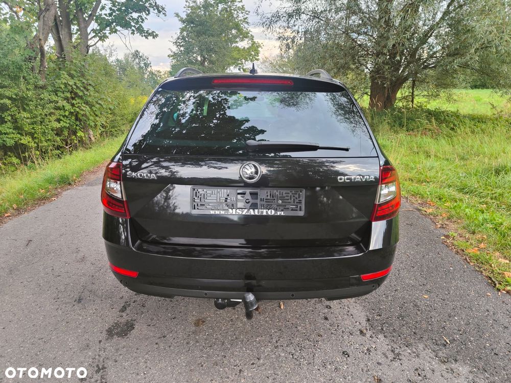 Skoda Octavia 2.0 TDI DSG Soleil - 4