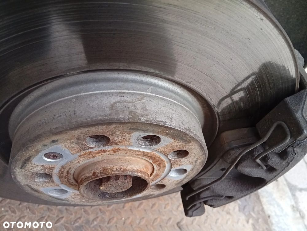 Skoda Superb 2.0 TDI Active - 15