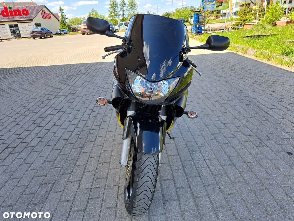 Honda CBR - 3
