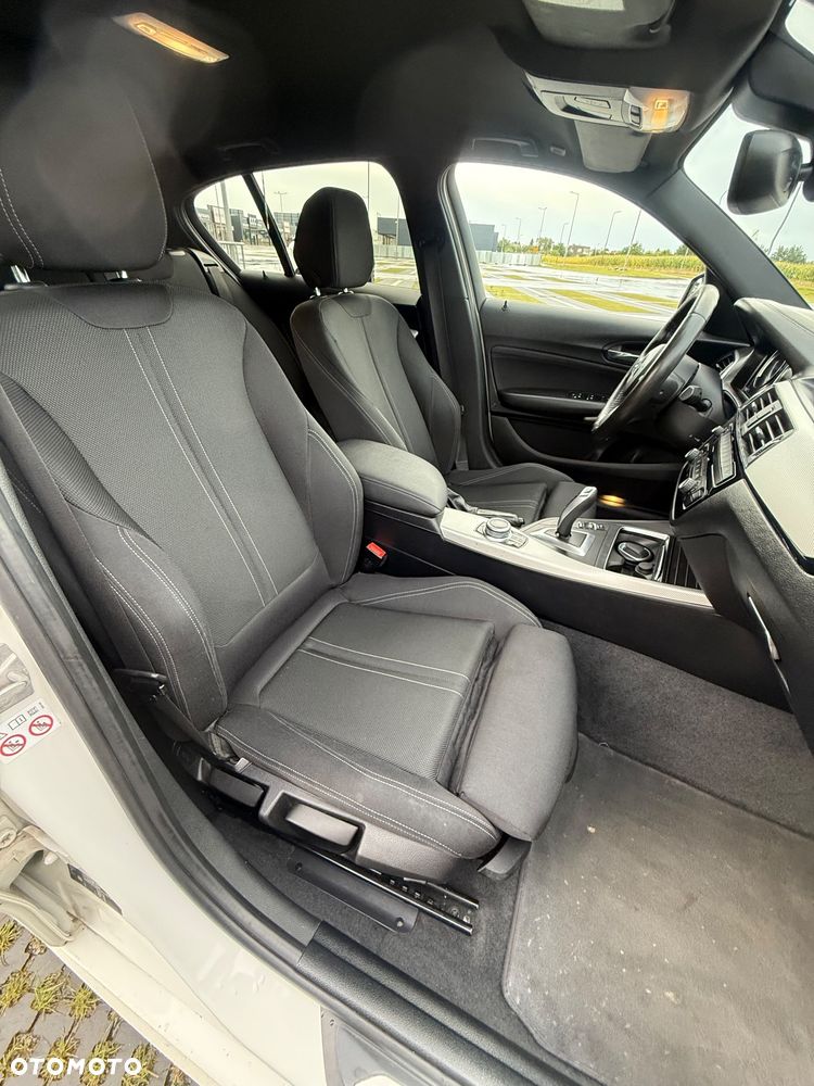 BMW Seria 1 116d M Sport Shadow - 22