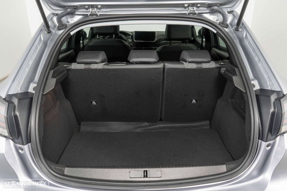 Peugeot 208 1.2 PureTech Allure - 12