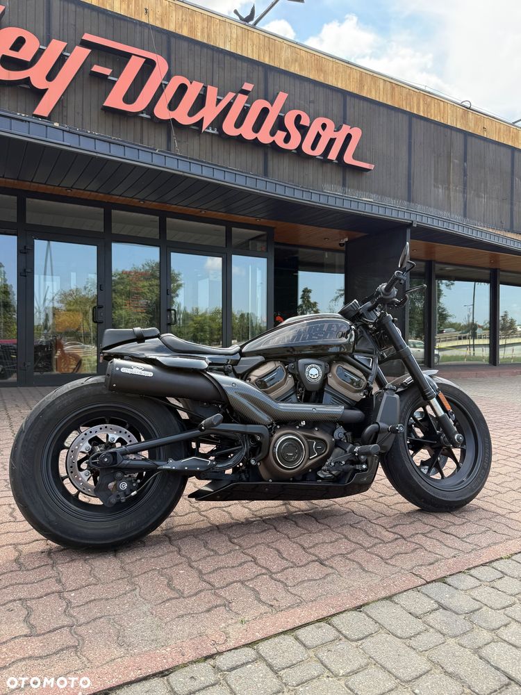 Harley-Davidson Sportster - 1