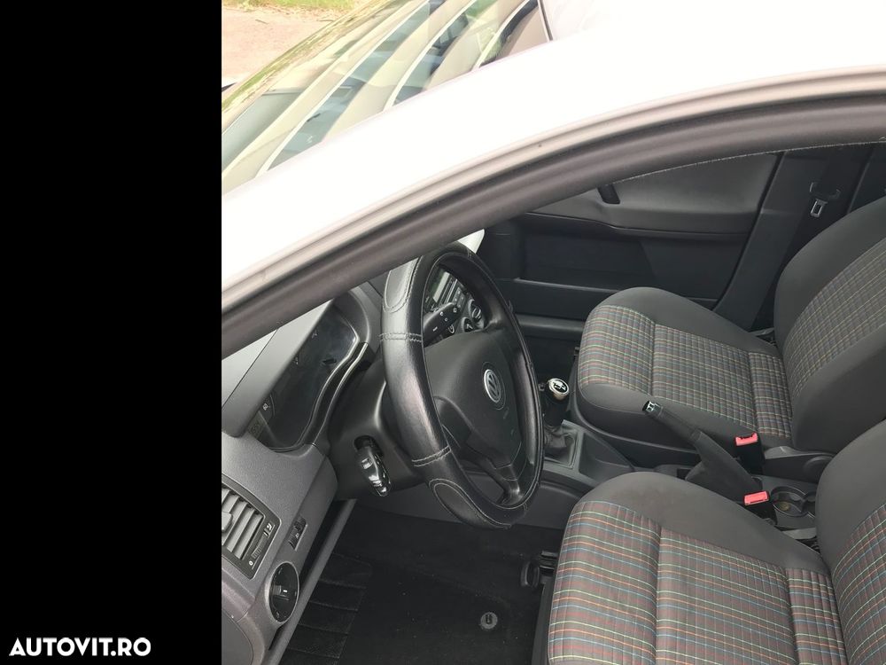 Volkswagen Polo 1.4 TDI DPF BlueMotion - 5