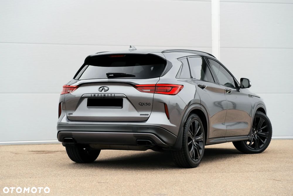 Infiniti QX50 - 16