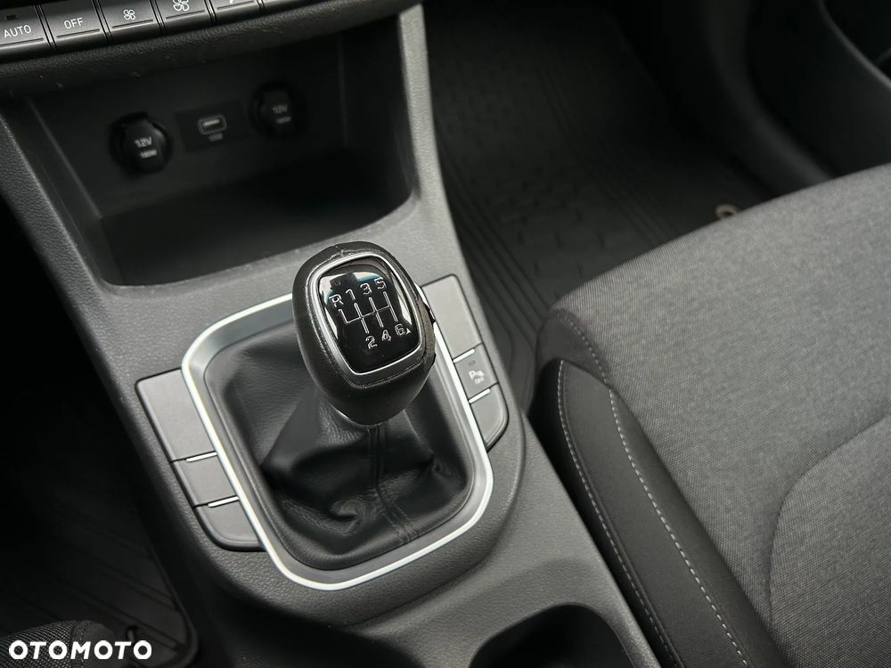 Hyundai i30 1.5 DPI Comfort - 26
