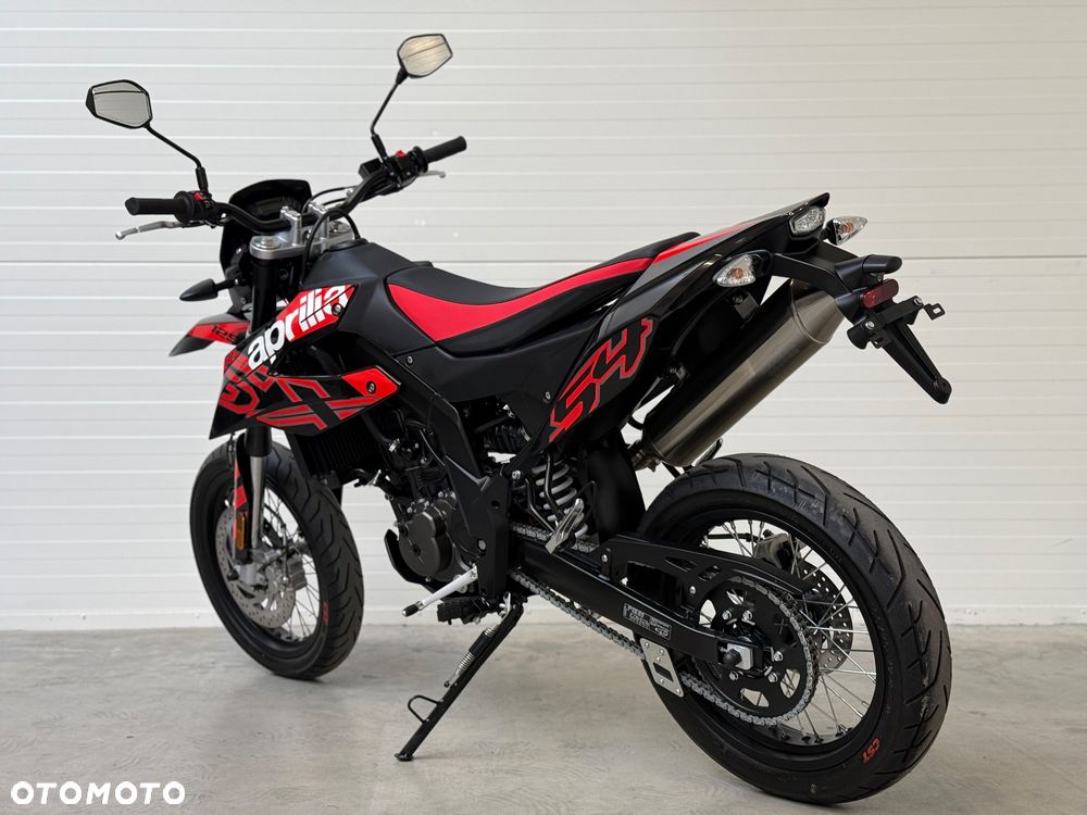 Aprilia SX - 4