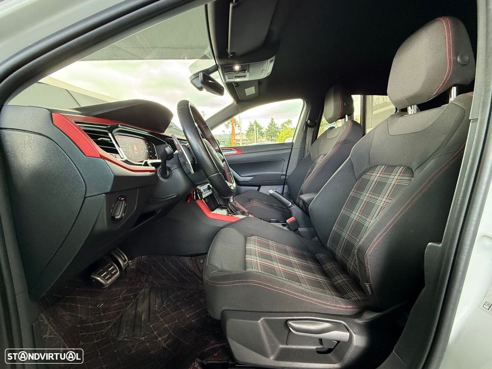 VW Polo 2.0 TSI GTI DSG - 29