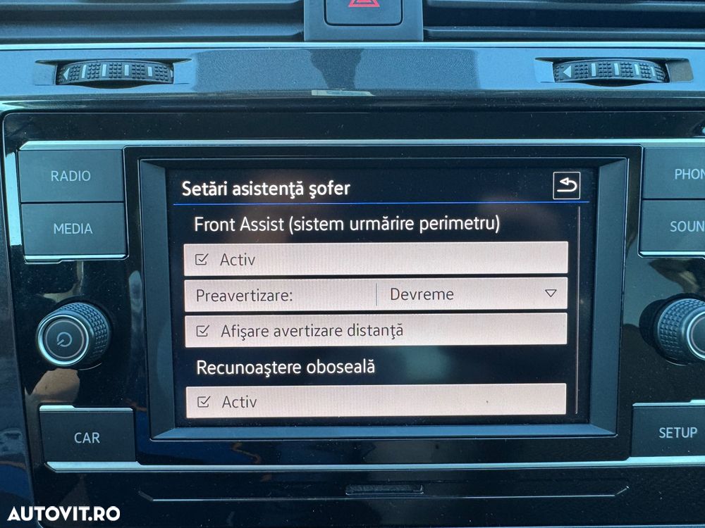 Volkswagen Golf - 12