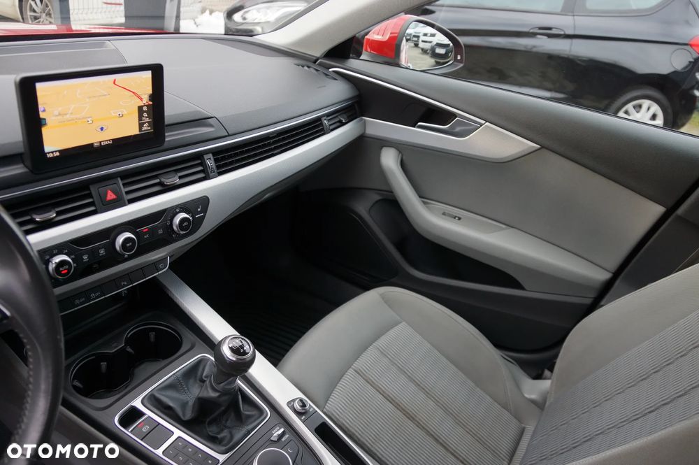 Audi A4 Avant 2.0 TDI - 22