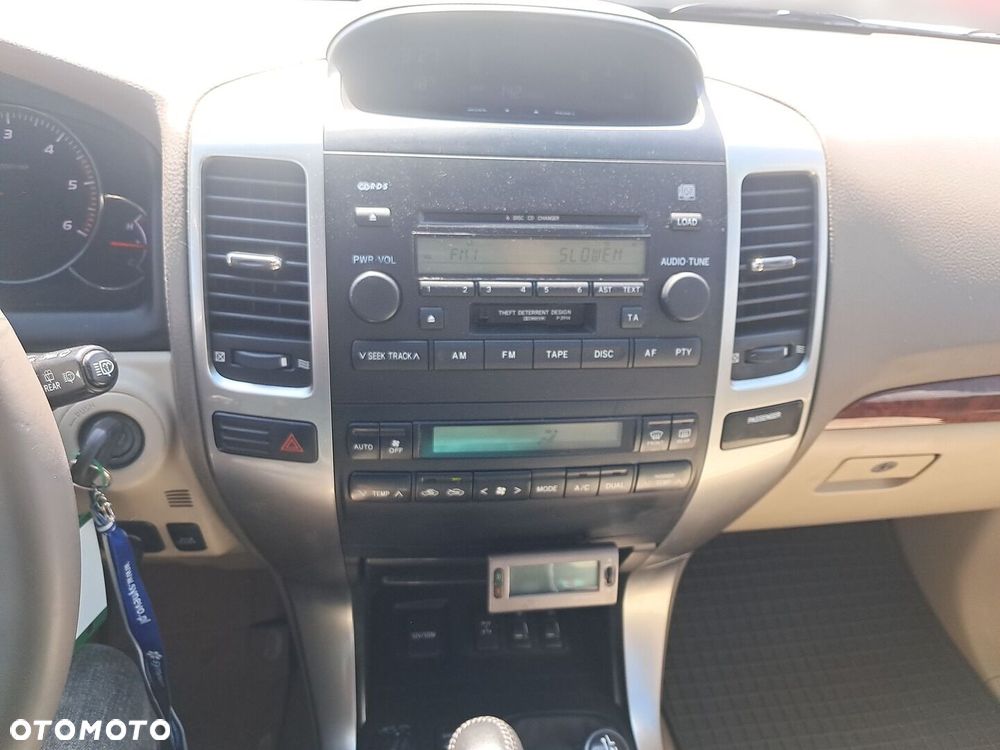 Toyota Land Cruiser 3.0 D Luna - 19