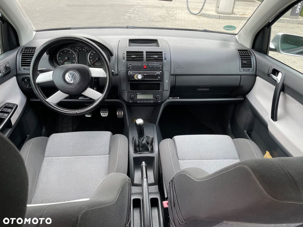 Volkswagen Polo Cross - 8