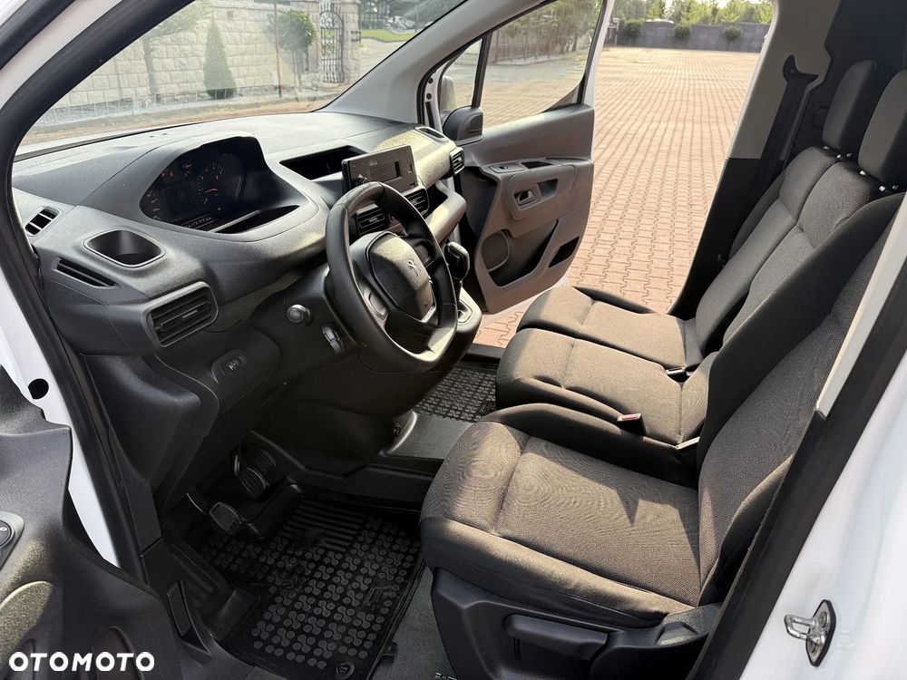 Peugeot PARTNER  SERWISOWANY 3-OSOBY Salon Polska F VAT 23% GWARANCJA  TEMPOMAT - 18
