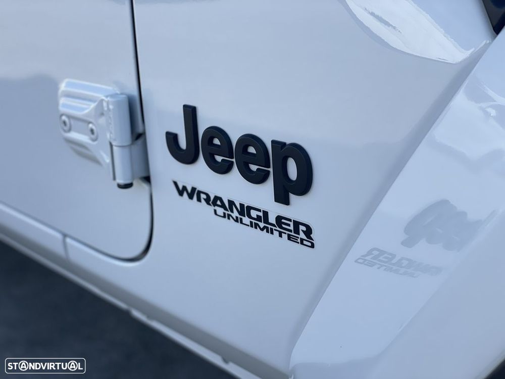 Jeep Wrangler Unlimited 2.2 CRD Night Eagle AT - 51