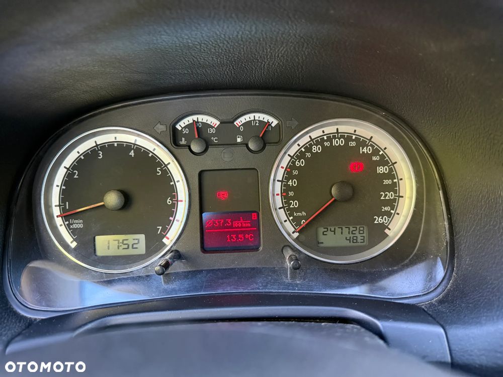 Volkswagen Golf 1.4 Comfortline - 8