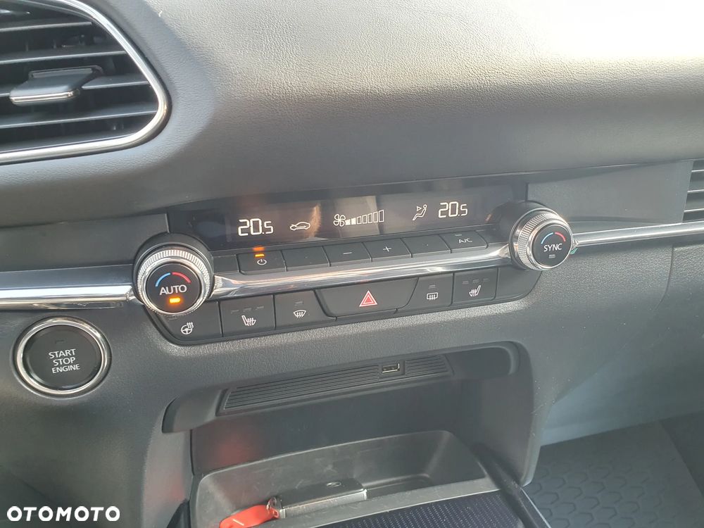 Mazda CX-30 e-SKYACTIV-G 2.0 M HYBRID 150 SELECTION - 24