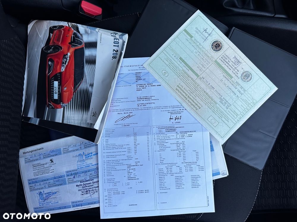 Peugeot 208 PureTech 82 Urban Move - 32