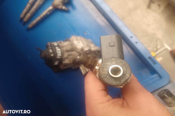 Kit injectie (pompa, rampa, injectoare) 0445010538 0445110469 04L089G - 2