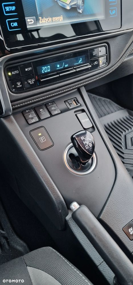 Toyota Auris Hybrid 135 Premium - 8
