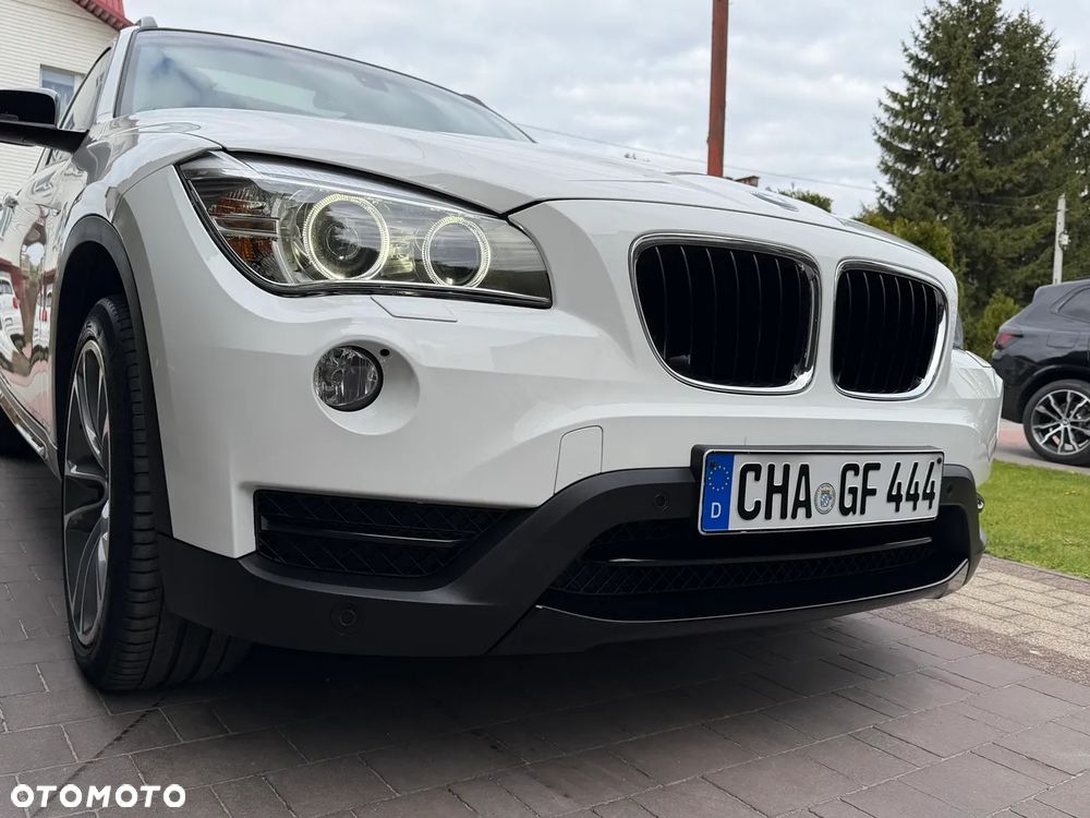 BMW X1 xDrive20d Sport Line - 32