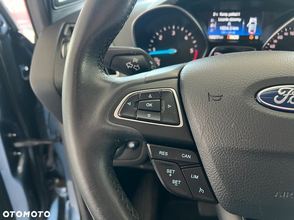 Ford Kuga 2.0 TDCi FWD Titanium - 26