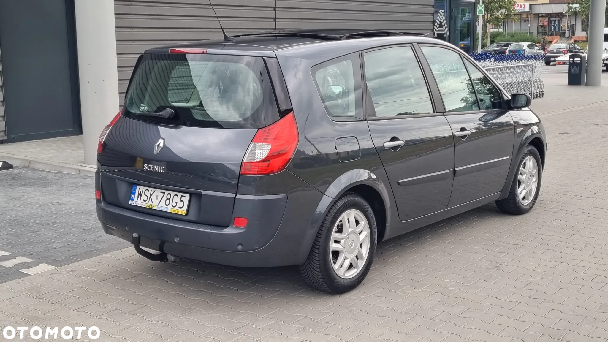 Renault Grand Scenic 2.0 16V Privilege - 11