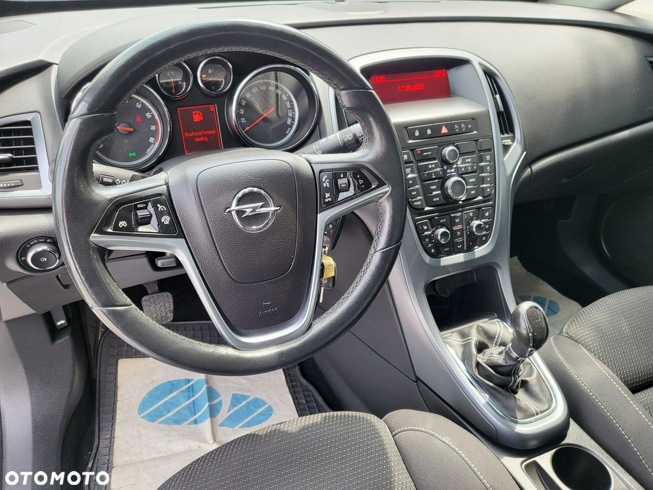 Opel Astra - 17