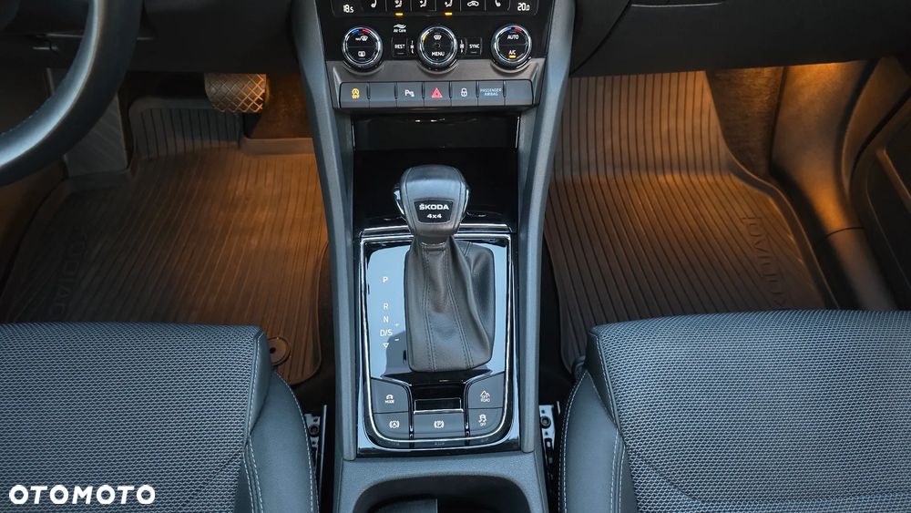 Skoda Kodiaq 2.0 TSI 4x4 Style DSG - 32