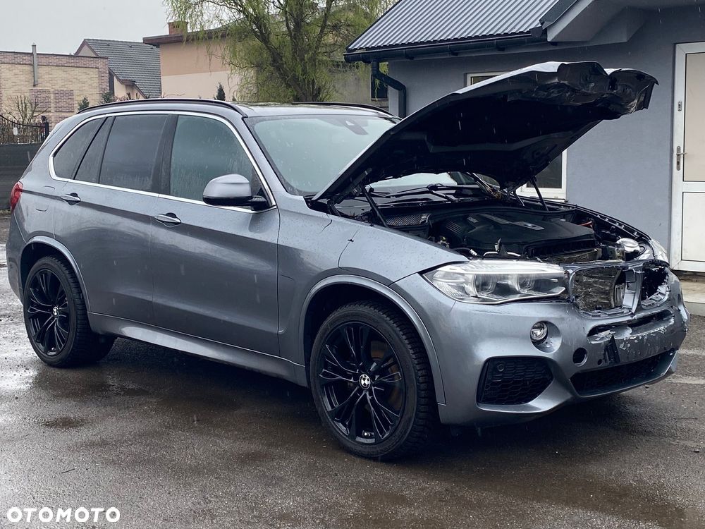 BMW X5 xDrive50i Sport-Aut - 10