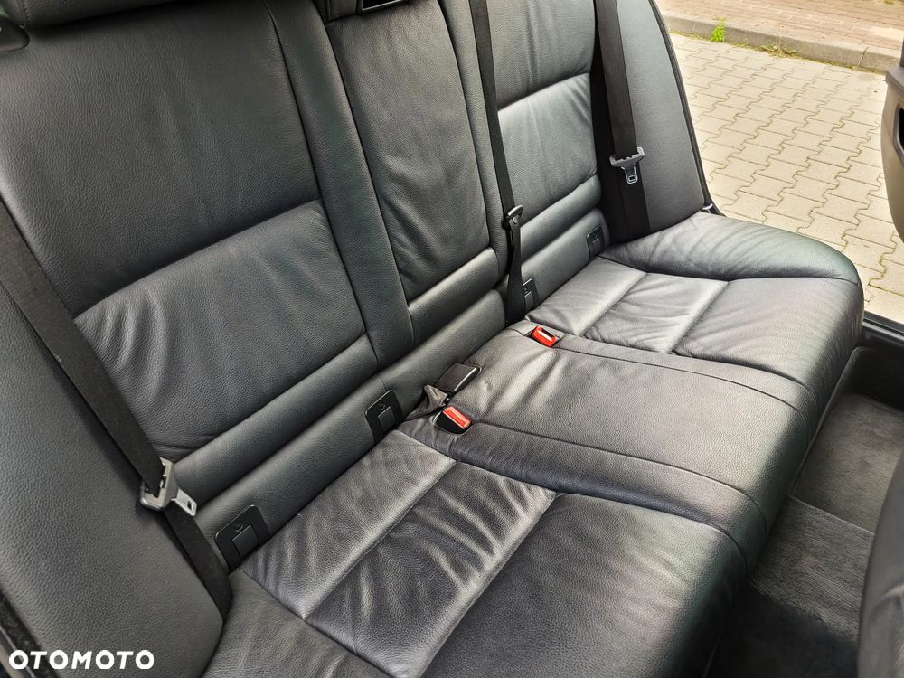 BMW Seria 5 520d Touring Edition Fleet Sport - 29