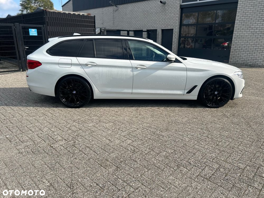 BMW Seria 5 540d xDrive Sport Line sport - 8