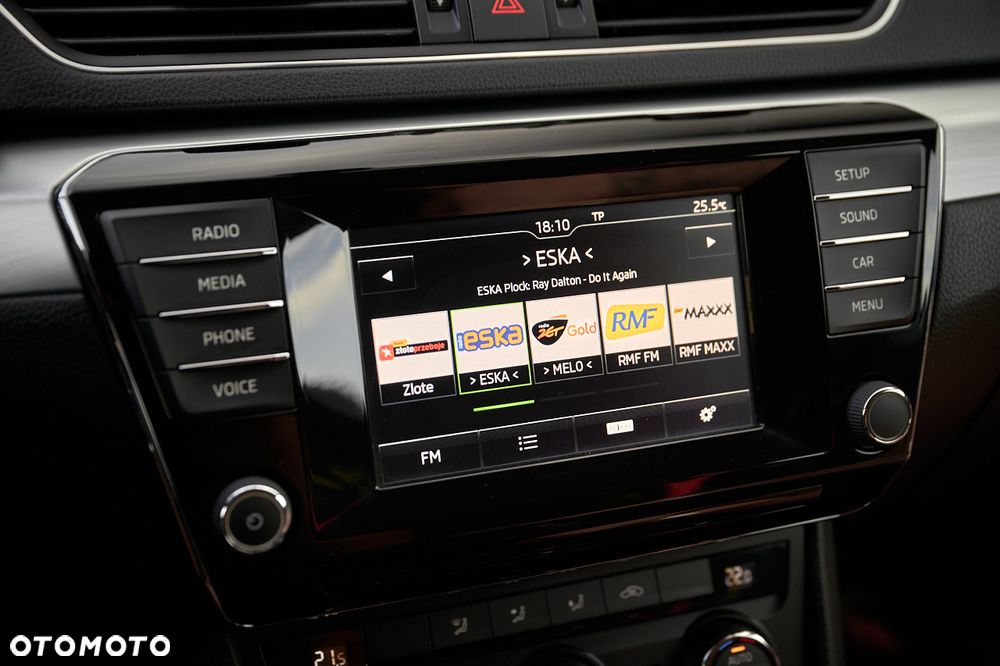 Skoda Superb 2.0 TDI Ambition - 35