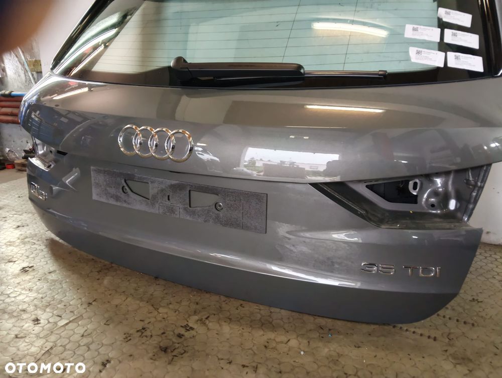 LX7G klapa Bagaznika Audi Q3  83A SUV czesci - 4