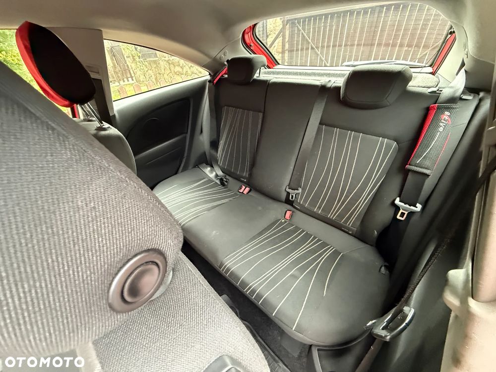 Opel Corsa - 9