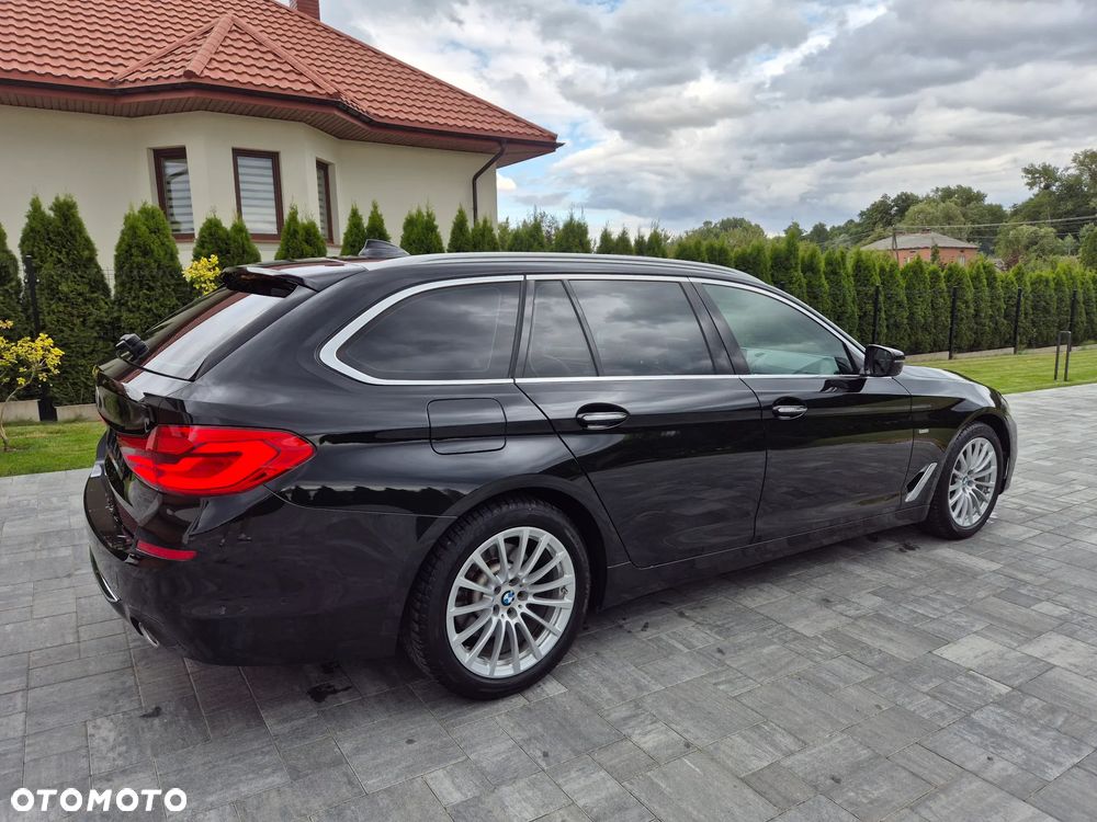 BMW Seria 5 520d Touring Luxury Line - 25